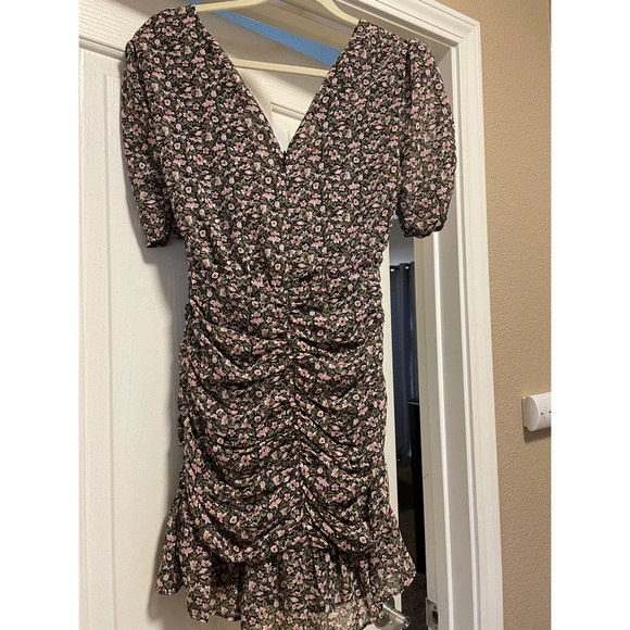 ASTR the Label Fiona Floral Dress 🌸 - Picture 6 of 8